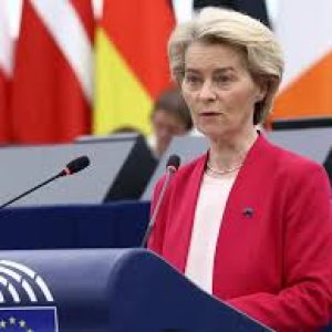 La jefa de la UE afirma que Europa está «dispuesta a negociar» con EE.UU. y ofrecer aranceles cero en productos industriales.
