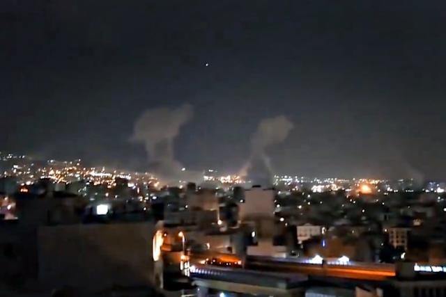 En este momento estás viendo ¡ISRAEL LANZA VARIAS OLEADAS DE ATAQUES AÈREOS CONTRA IRÀN Y DESCABEZA A SU CÙPULA MILITAR ¡