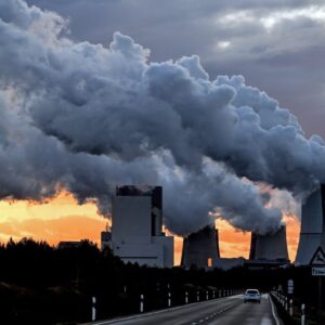 ¡MAS CO2, TORMENTAS GEOMAGNETICAS Y SATELITES AFECTADOS¡
